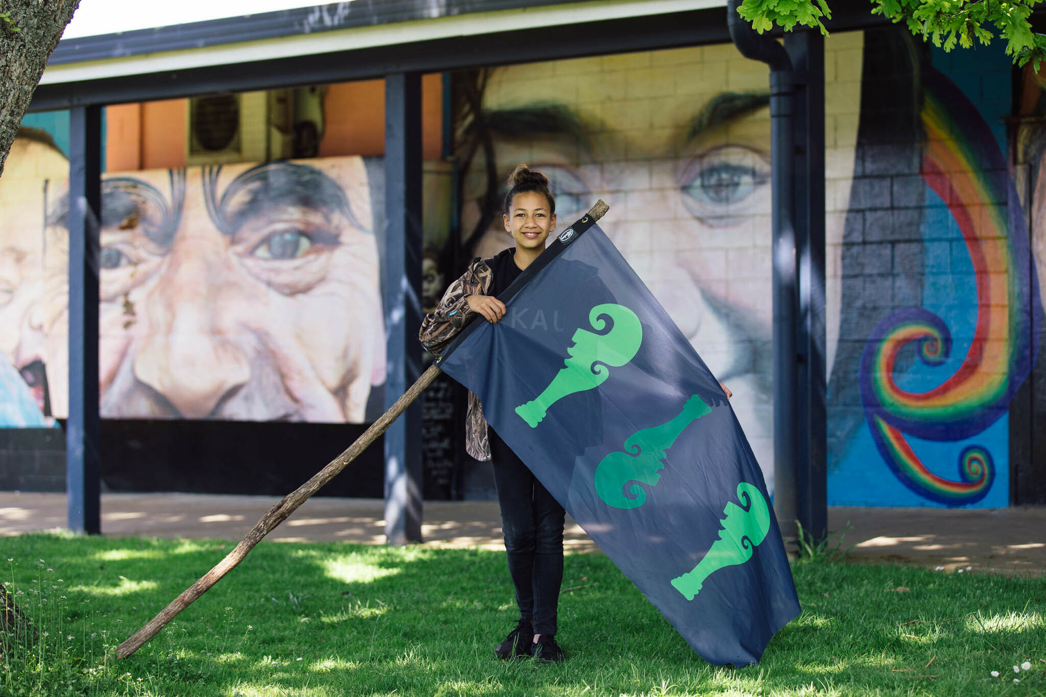 ĀKAU Flags SELECTS WEB 5385 x2